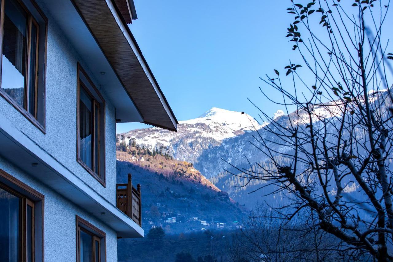 Vaibhav regency Hotell Manāli Exteriör bild